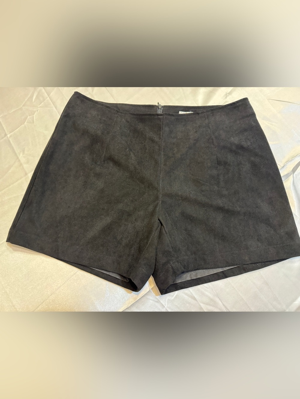 Jade Black Tailored Shorts Size: 8